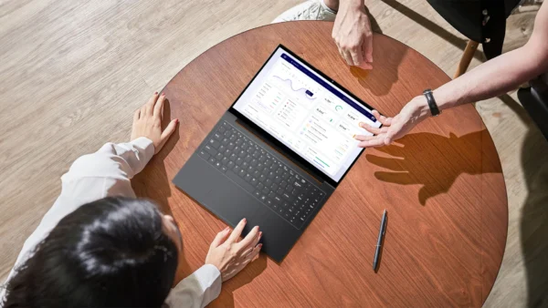 Bmax X17 Pro 15.6 Inch 32Gb Ram 1Tb Ssd Amd Ryzen 7 7730U Cpu Windows 11 Notebook 1920*1080 Bluetooth Wifi Type-C Pc Laptop Ddr4