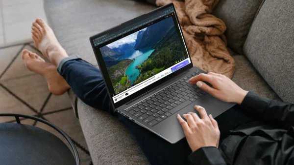 Bmax X17 Pro 15.6 Inch 32Gb Ram 1Tb Ssd Amd Ryzen 7 7730U Cpu Windows 11 Notebook 1920*1080 Bluetooth Wifi Type-C Pc Laptop Ddr4
